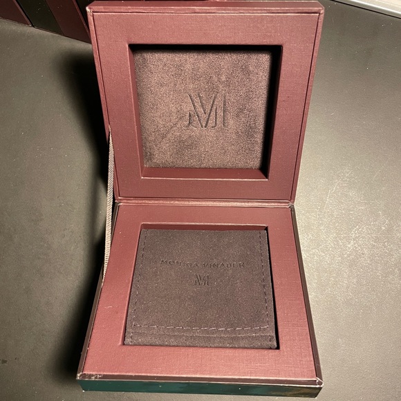 BUNDLE Of mixed sizes MONICA VINADER jewelry gift boxes, felt pouches, gift bag - Picture 8 of 8